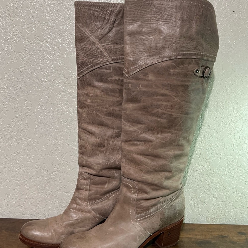 Women's Tall Leather Boots - Taupe